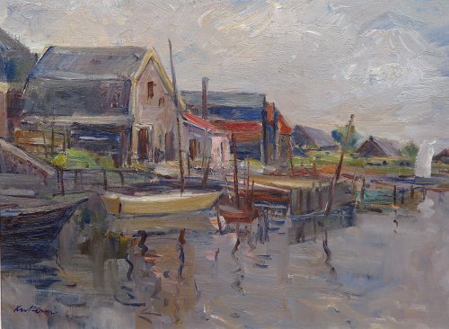 August Kutterer - Volendam in Holland, Häuser am Ufer eines Flusses, Segelboot, Boote am Ufer angelegt