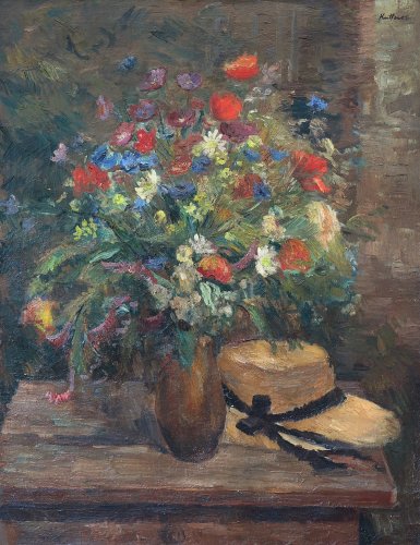 August Kutterer - Blumenstilleben mit Hut auf einem Hocker